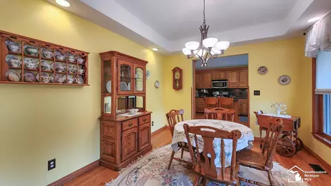 13854 Grafton, Carleton, MI 48117 photo 8