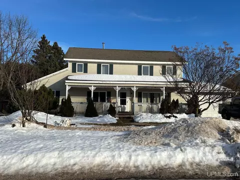 155 S Daisy, Ishpeming, MI 49849