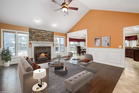16129 Bishopsgate, Macomb, MI 48044 photo 5