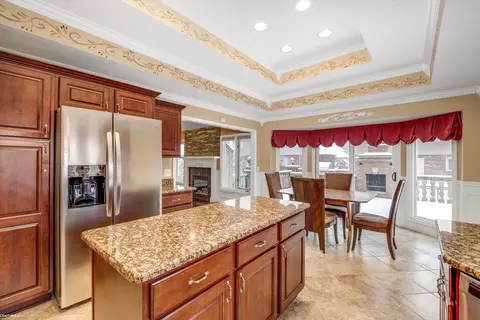 16129 Bishopsgate, Macomb, MI 48044 photo 11