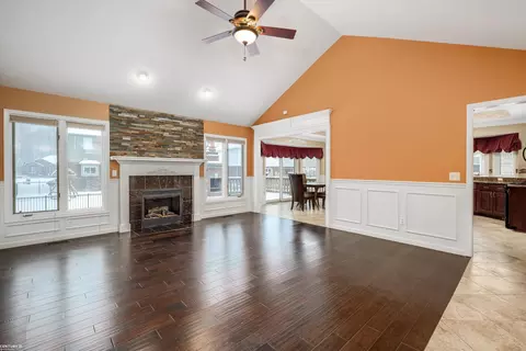 16129 Bishopsgate, Macomb, MI 48044 photo 6