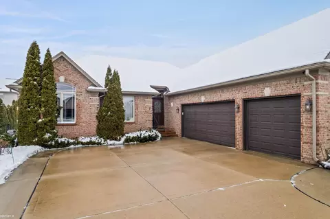 16129 Bishopsgate, Macomb, MI 48044 photo 3