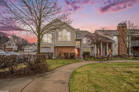 56455 Chesapeake, Shelby Township, MI 48316
