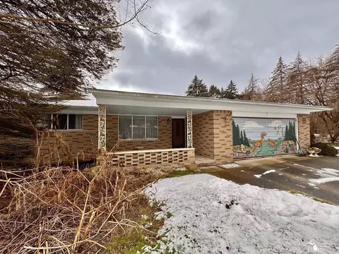 23030 Dailey, Macomb, MI 48042