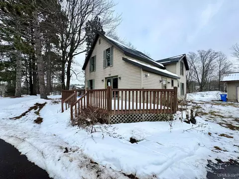 355 Co Rd Pba, Ishpeming, MI 49849