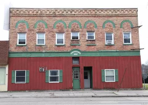 313 W Adrian, Blissfield, MI 49228