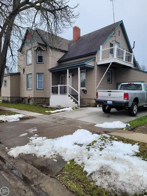 1801 10th, Port Huron, MI 48060