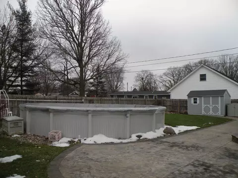Exterior - 710 Stevens, Owosso, MI 48867 photo 9 of 10