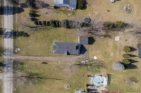 2048 E Gorman, Adrian, MI 49221 photo 27