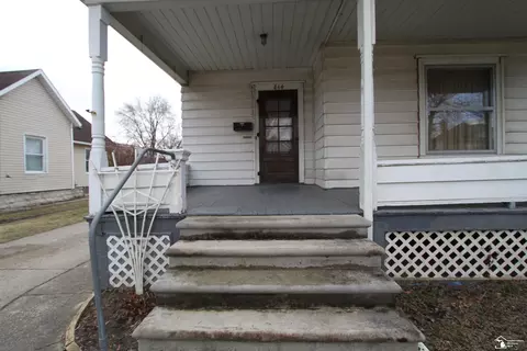814 E 2nd, Monroe, MI 48161 photo 3