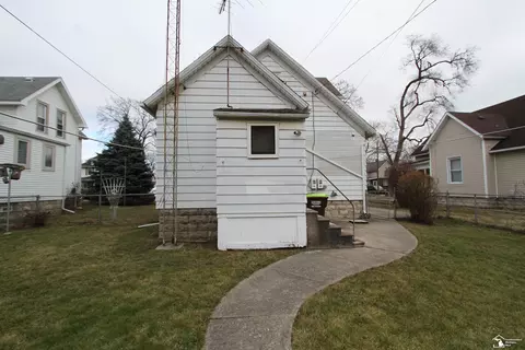 814 E 2nd, Monroe, MI 48161 photo 26