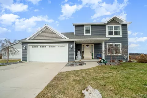 10846 Sarle, Freeland, MI 48623