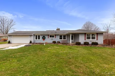 2610 Pinecrest, Adrian, MI 49221
