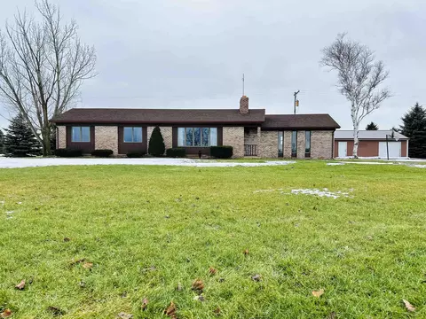 1823 W Dickerson, Unionville, MI 48767