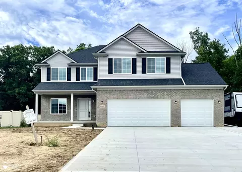 8110 Peninsula, Grand Blanc, MI 48439
