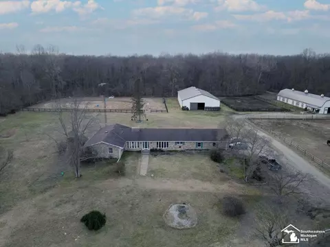 8355 Adler, Lambertville, MI 48144