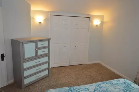 Bedroom - 22487 Boulder, Eastpointe, MI 48021 photo 10 of 10