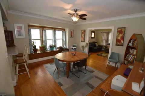 Dining - 22487 Boulder, Eastpointe, MI 48021 photo 2 of 2