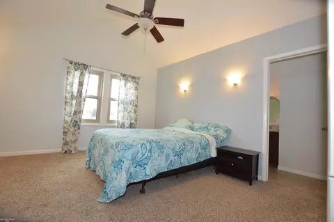 Bedroom - 22487 Boulder, Eastpointe, MI 48021 photo 9 of 10
