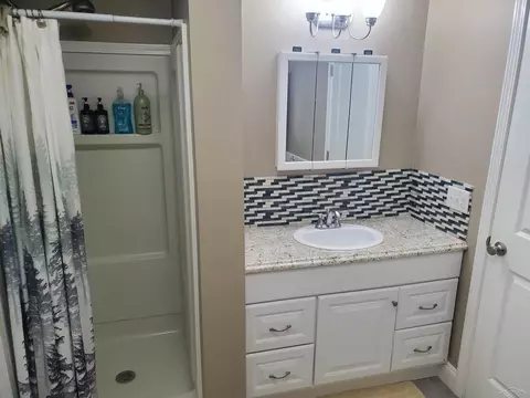 Bath - 10900 S Francis, Dewitt, MI 48820 photo 1 of 4