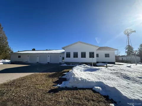 492 N Sorensen, Gwinn, MI 49841