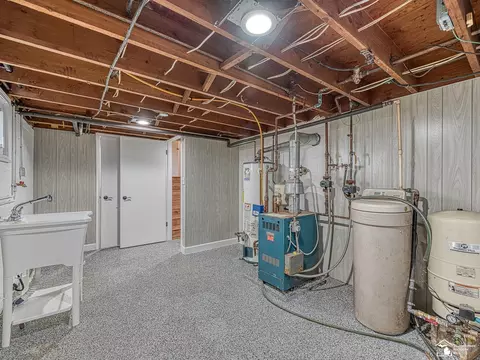Other - 1058 E Temperance Rd, Temperance, MI 48182 photo 8 of 9