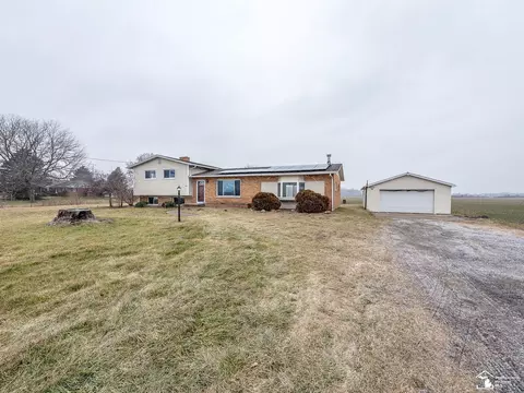 1058 E Temperance Rd, Temperance, MI 48182