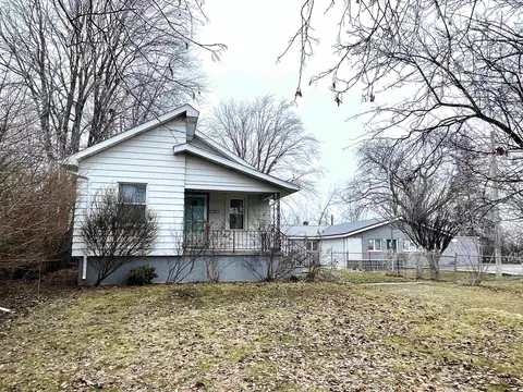 1699 Midland, Bay City, MI 48706