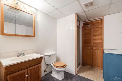 Bath - 11469 Carr, Davison, MI 48423 photo 2 of 2