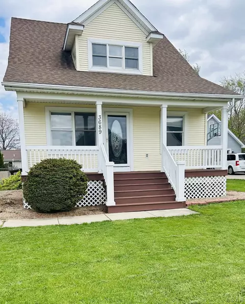 3689 Countryside, Adrian, MI 49221