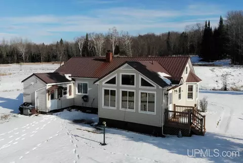 11503 N Agate, Trout Creek, MI 49967