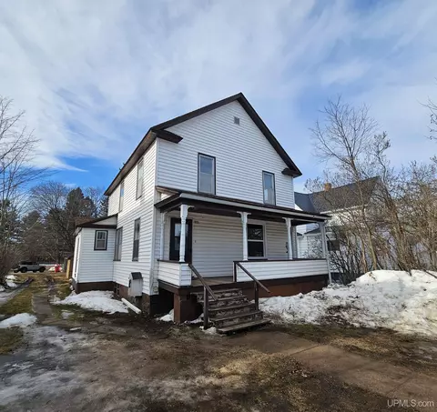 111 N Birch, Gwinn, MI 49841
