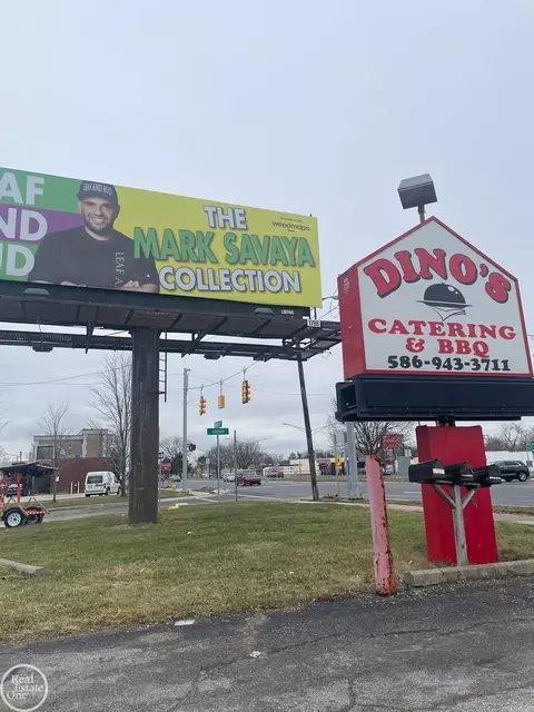 Gratiot, Clinton Township, MI 48035