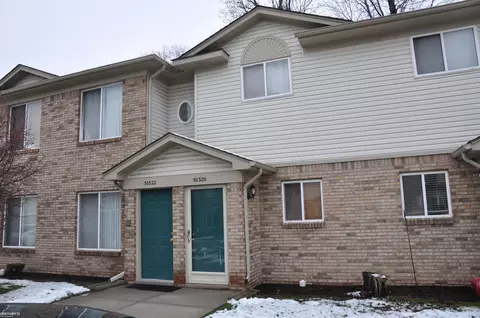 30320 Wedgewood, Roseville, MI 48066