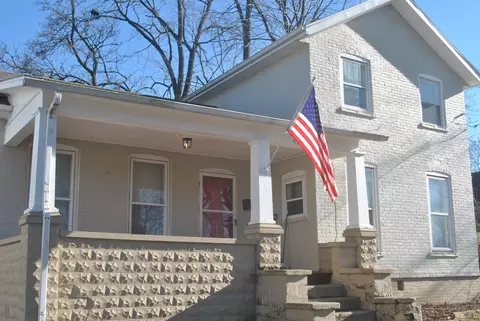 618 Comstock, Adrian, MI 49221
