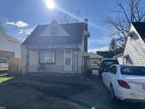 2036 E Buder, Burton, MI 48529