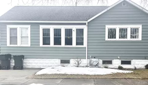 Exterior - 522 S 2nd, Escanaba, MI 49829 photo 2 of 4