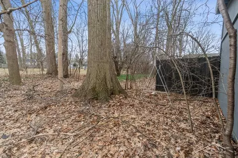 View/Area - 302 E Sugnet, Midland, MI 48642 photo 1 of 1
