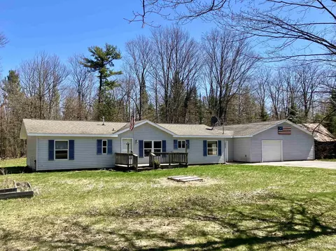 2860 Ii, Garden, MI 49835