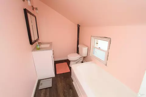 Bath - 104 W Seventh, Monroe, MI 48161 photo 2 of 2