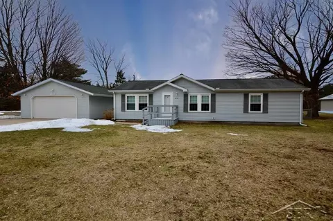 2749 Glidden, Beaverton, MI 48612