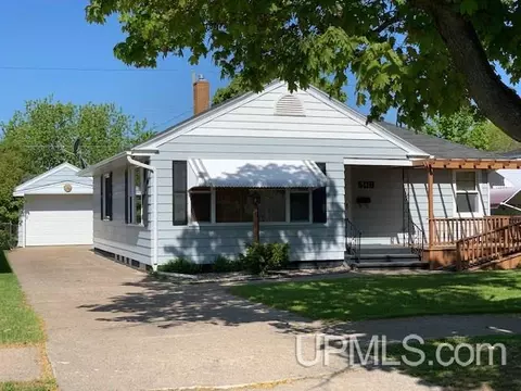 508 S 18th, Escanaba, MI 49829