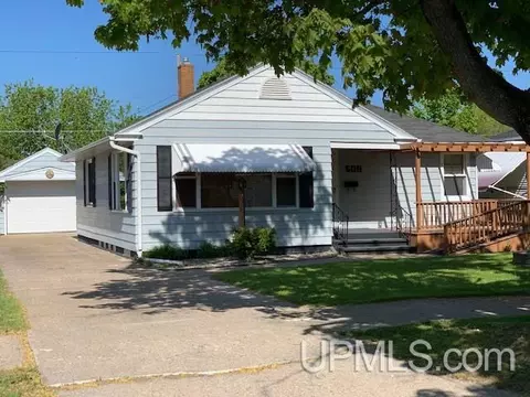 Exterior - 508 S 18th, Escanaba, MI 49829 photo 2 of 7
