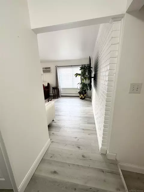 Entry Way - 835 W Maple, Clawson, MI 48017 photo 1 of 1