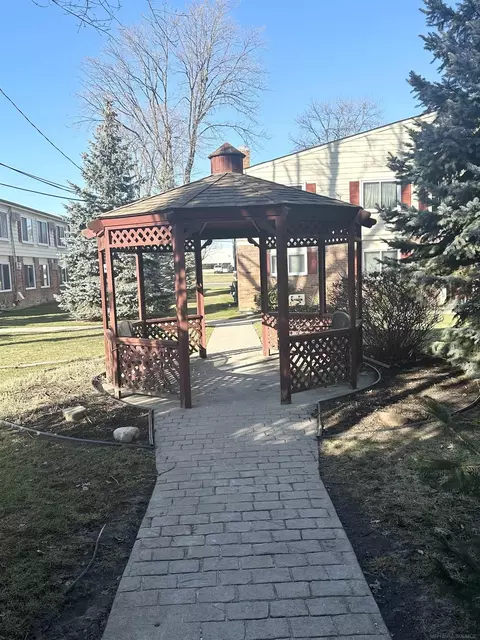 Exterior - 835 W Maple, Clawson, MI 48017 photo 2 of 2