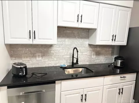 Kitchen - 835 W Maple, Clawson, MI 48017 photo 3 of 3