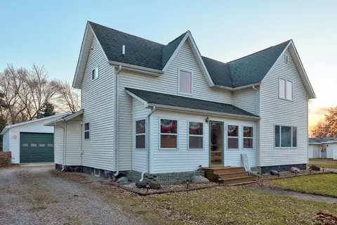 5075 W W Ctr, Fairgrove, MI 48733