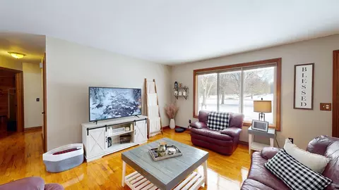 Living - 14271 Neff, Clio, MI 48420 photo 2 of 5