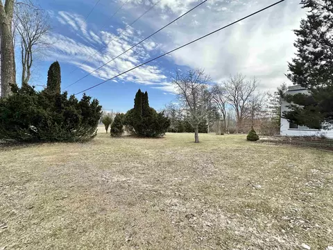 Exterior - 1663 W Seidlers, Auburn, MI 48611 photo 7 of 14