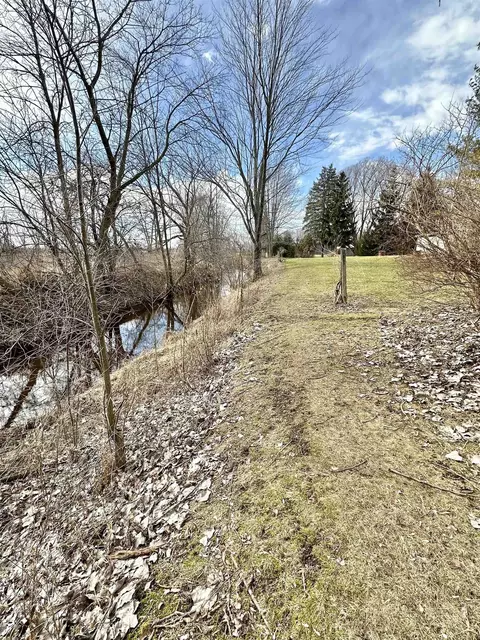 View/Area - 1663 W Seidlers, Auburn, MI 48611 photo 3 of 3